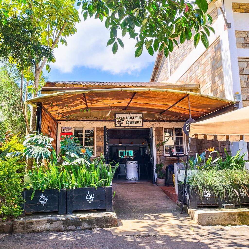 254 Brewing taproom in Naironi | Dohan stopoverin kautta Nairobiin | InTravel blogi