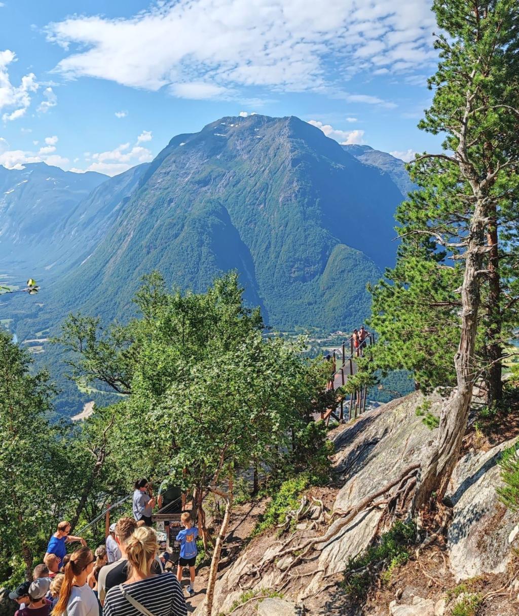 Rampestreken, Åndalsnes | Norja | Autolla Euroopassa: Ranskasta Suomeen Norjan kautta | InTravel