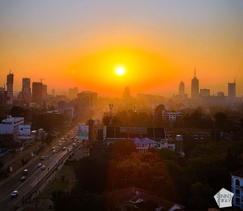 Sunset view with Nairobi skyline | Dohan stopoverin kautta Nairobiin | InTravel blogi