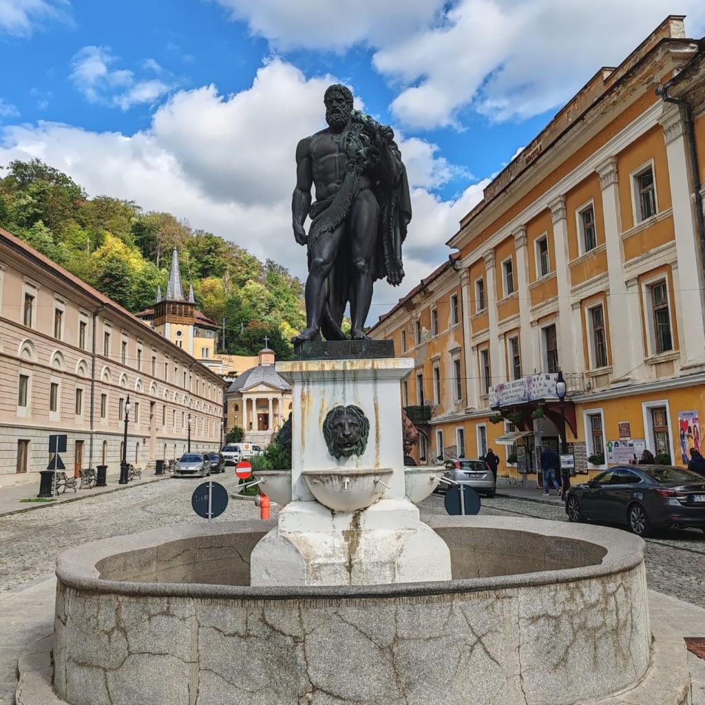 Băile Herculane | Romania | Syksyinen pakumatka halki Euroopan | InTravel