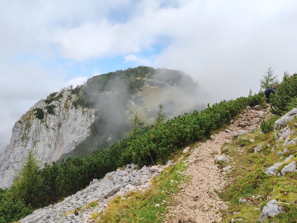 Patikoimassa Julinisilla Alpeilla, Slovenia | InTravel