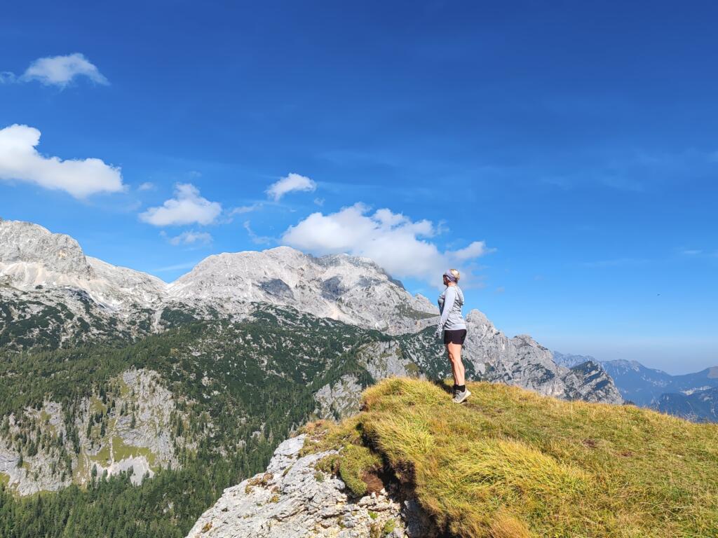 Patikoimassa Julinisilla Alpeilla, Slovenia | InTravel