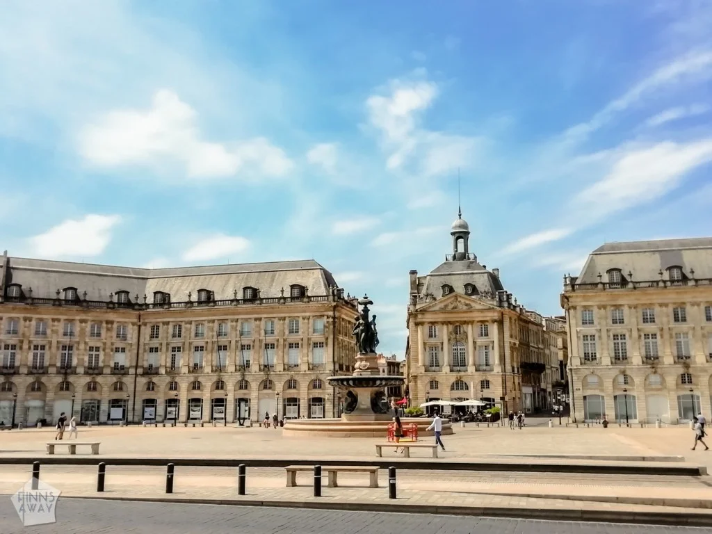 Komeaa arkkitehtuuria Bordeaux:ssa | Road trip läpi Ranskan | InTravel Blogi