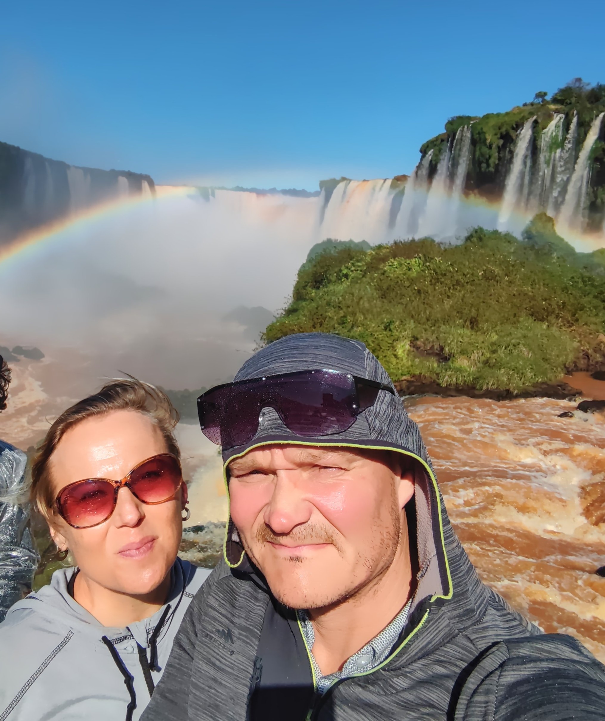 InTravel - Tyrmäävän upeat Iguassun putoukset Brasilian ja Argentiinan rajalla Iguassun putouksilla hieman kastuu | Iguassun putoukset Brasilian ja Argentiinan rajalla | InTravel blogi