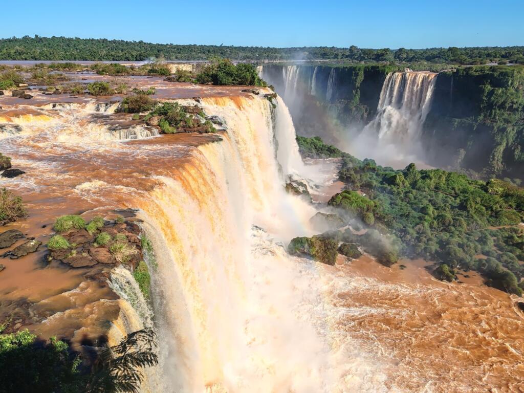 InTravel - Tyrmäävän upeat Iguassun putoukset Brasilian ja Argentiinan rajalla Iguassun putoukset | Iguassun putoukset Brasilian ja Argentiinan rajalla | InTravel blogi