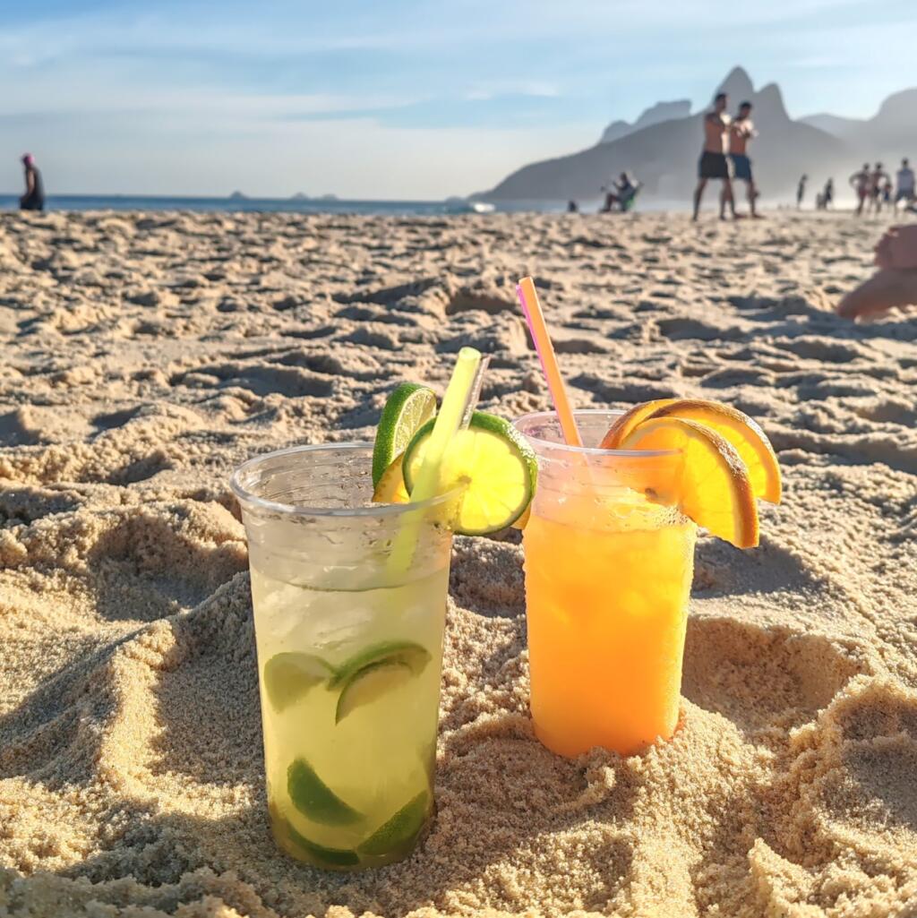 InTravel - Brasilia: Itacarén rannoilta Rio de Janeiroon ja São Paulon sykkeeseen Drinkit Ipanemalla, Rio de Janeiro, Brasilia | Itacarén rannoilta Rio de Janeiroon ja São Pauloon | InTravel