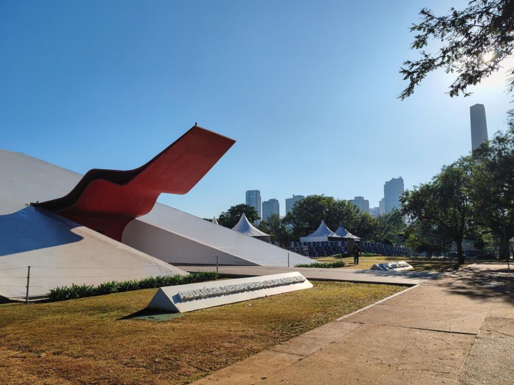 InTravel - Brasilia: Itacarén rannoilta Rio de Janeiroon ja São Paulon sykkeeseen Ibirapuera auditorio, São Paulo, Brasilia | Itacarén rannoilta Rio de Janeiroon ja São Pauloon | InTravel blogi