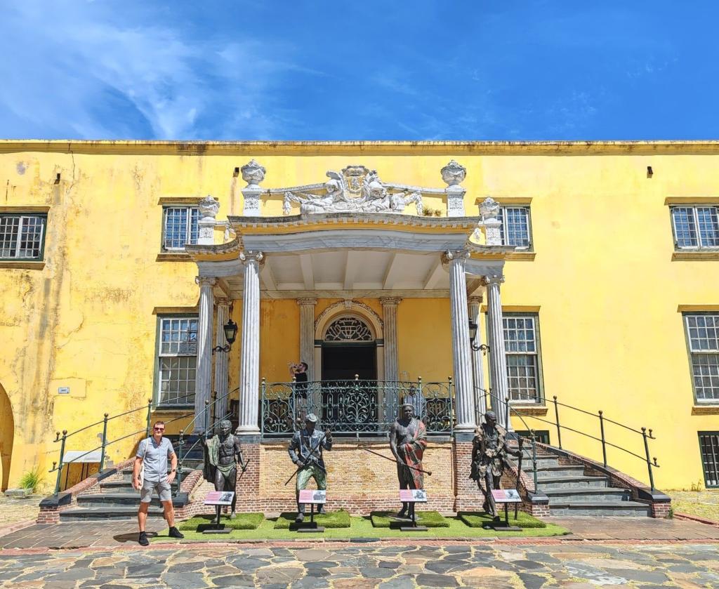 Castle of Good Hope -linnoitus | Kapkaupunki on Etelä-Afrikan kaunein kaupunkikohde | InTravel blogi