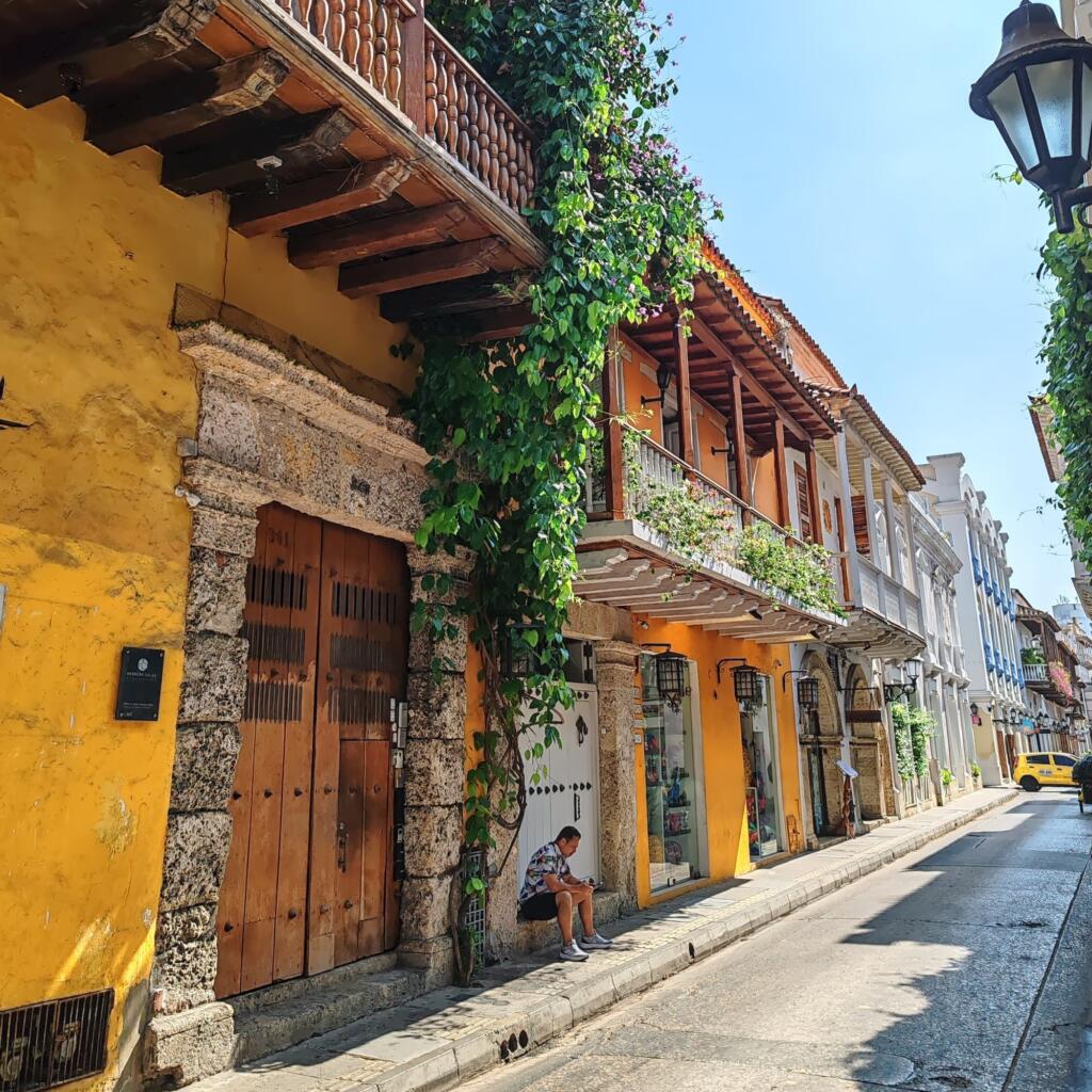 InTravel - Kolumbian ihastuttava Cartagena on täynnä värejä ja siirtomaa-ajan historiaa Vanhan keskustan kaduilla | Ihastuttava Cartagena, Kolumbia | InTravel blogi