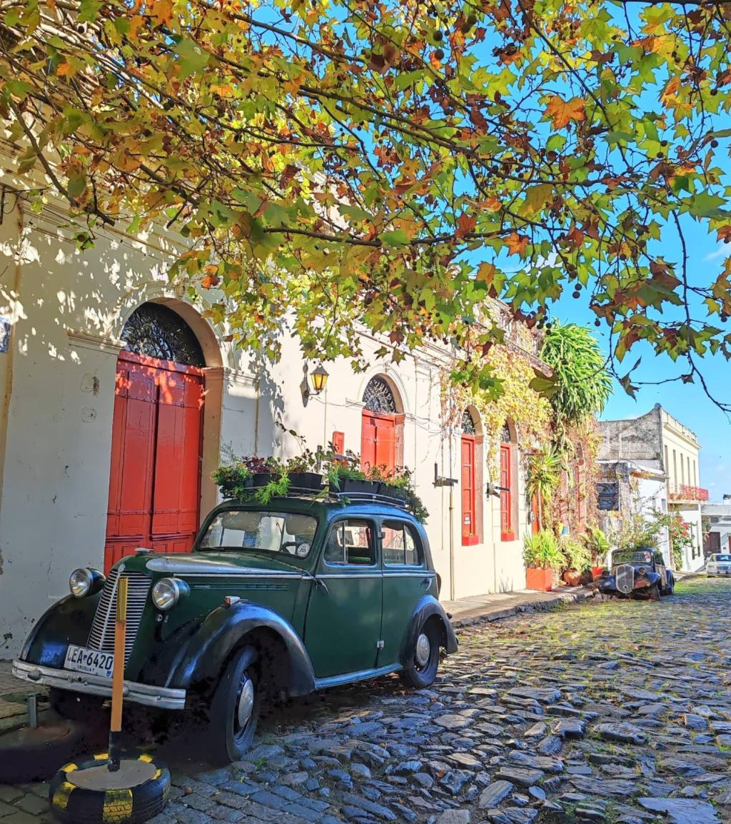 InTravel - Uruguay: Colonia del Sacramento, Montevideo ja Rivera Katumaisema ja vanhoja autoja | Colonia del Sacramento | Uruguay | InTravel blogi