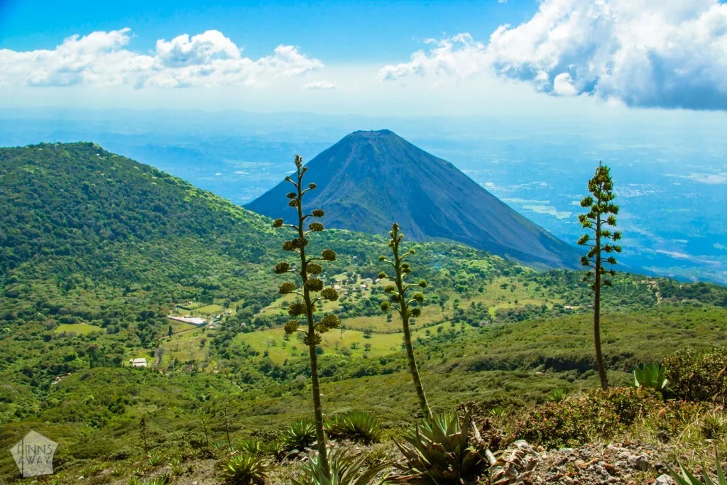 Santa Ana volcano, tulivuorivaellus, El Salvador | Kuukausi Keski-Amerikassa | InTravel Blogi