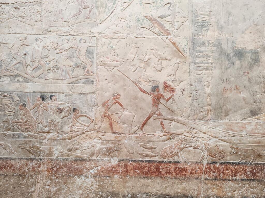 Reliefeja hautakammiossa Sakkarassa | Giza ja Kairo, Egypti | InTravel