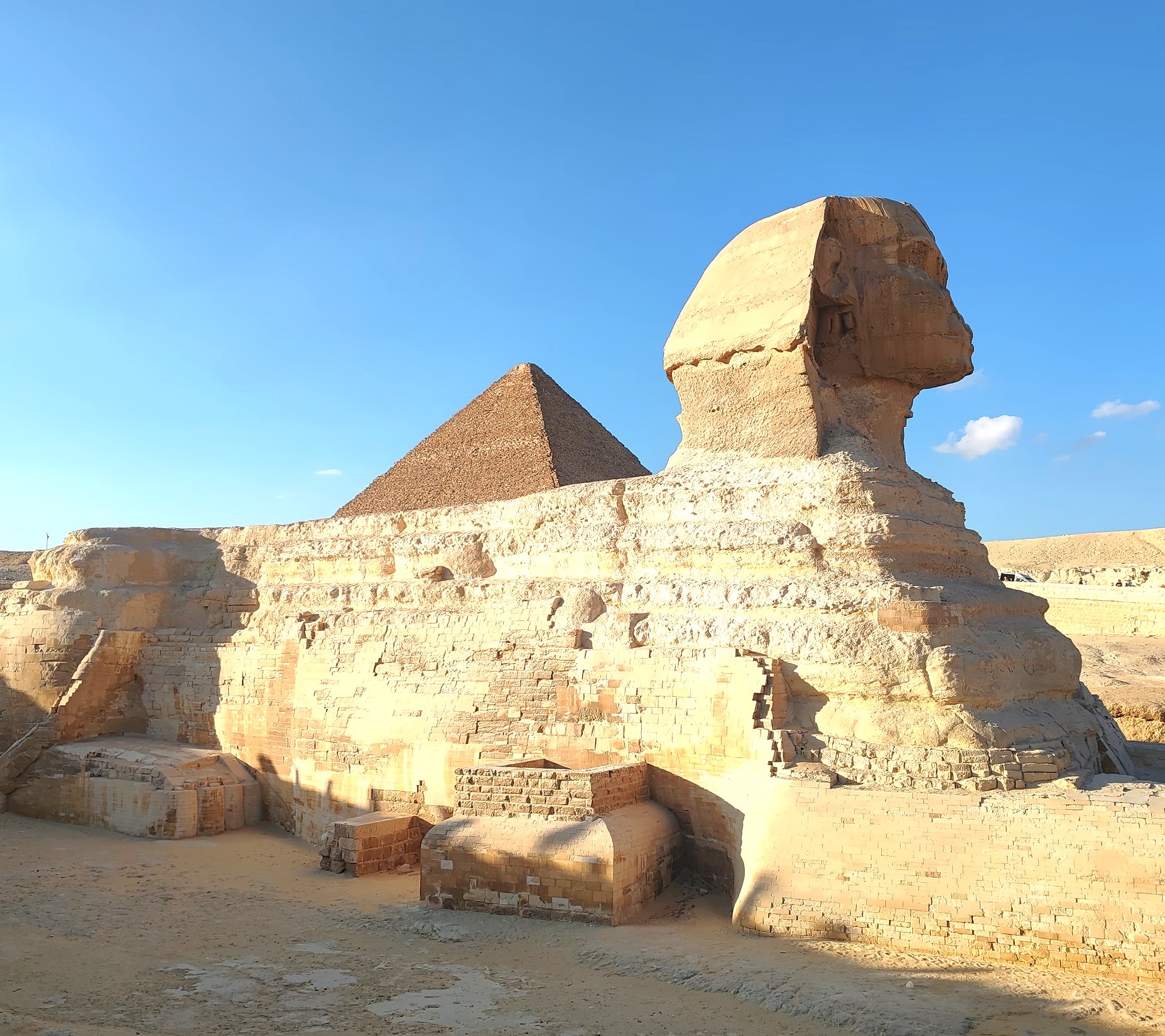 InTravel - Gizan pyramidit, Sakkara ja Kairon linnoitus Egyptissä Gizan pyramidit ja sfinksi | Giza ja Kairo, Egypti | InTravel