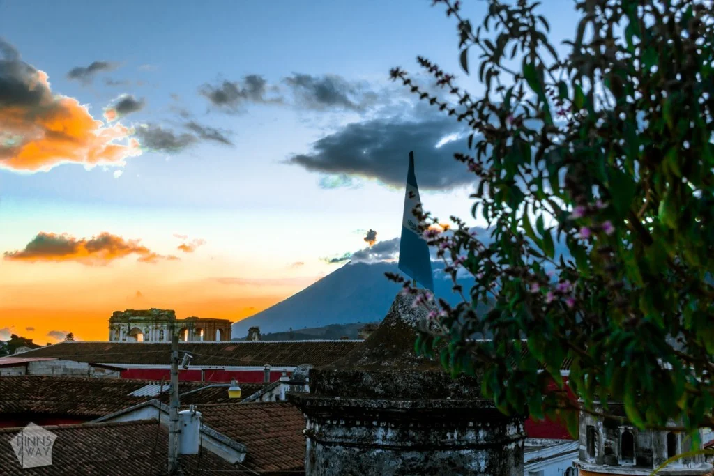 Tulivuorimaisema, Antigua Guatemala | Kuukausi Keski-Amerikassa | InTravel Blogi