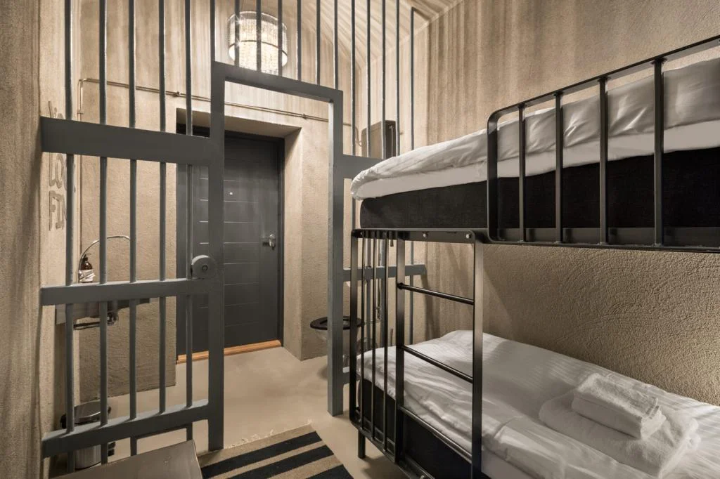 Sellihuone | Kakolanmäki, Hotel Kakola ja Turun linna | InTravel blogi