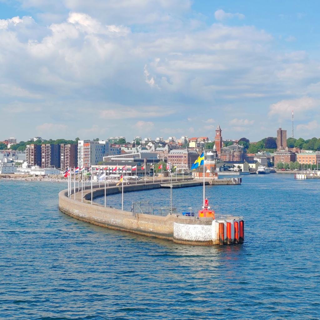Helsingborg | Ruotsi | Autolla Euroopassa: Ranskasta Suomeen Norjan kautta | InTravel
