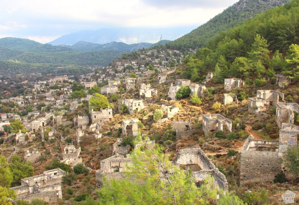 Kayaköy | Road trip Turkissa: Rannikkomaisemia ja raunioita | InTravel