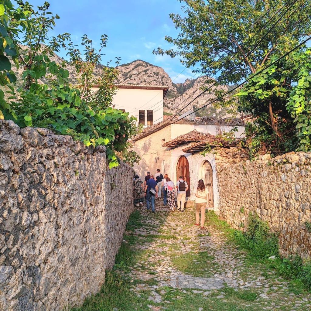 Krujan linnoitus | Albania: Kruja, Tirana ja rannikkoa | InTravel