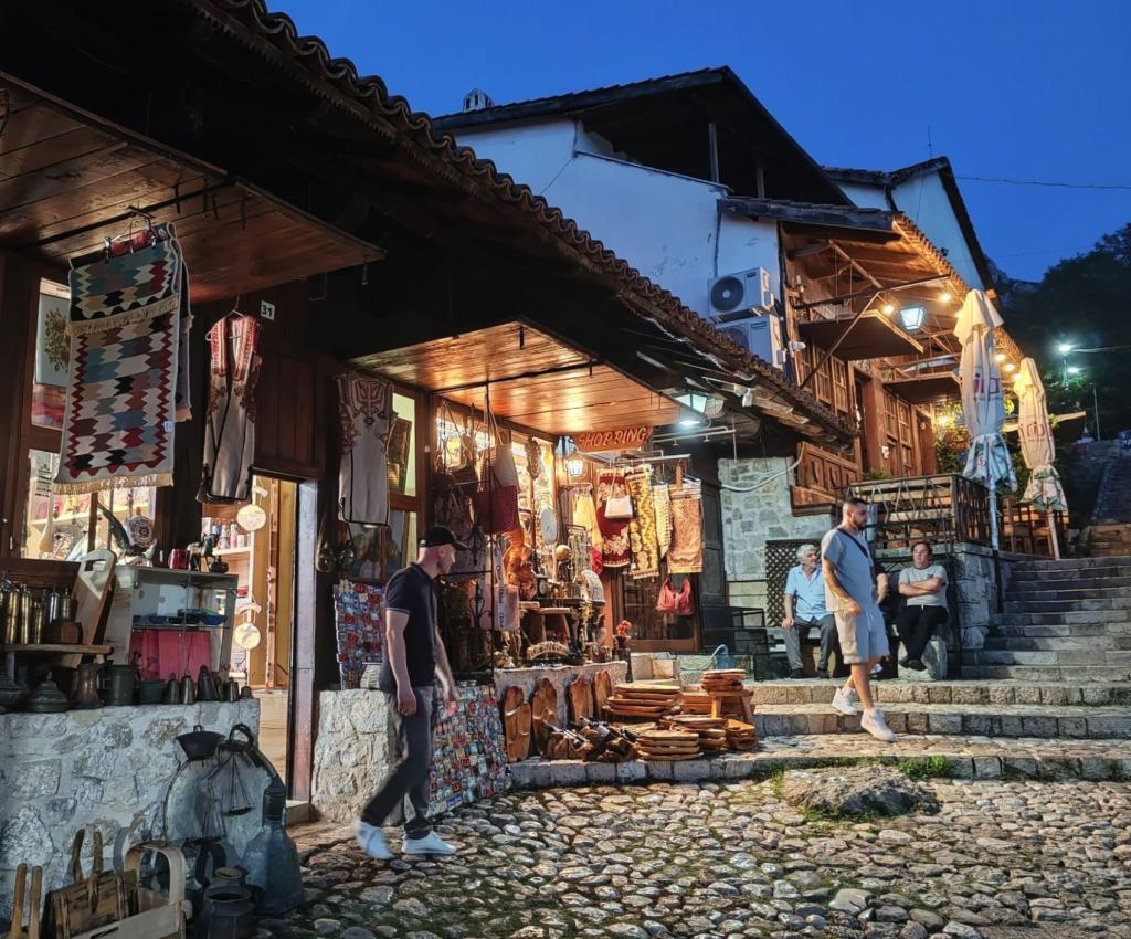 Krujan linnoitus | Albania: Kruja, Tirana ja rannikkoa | InTravel