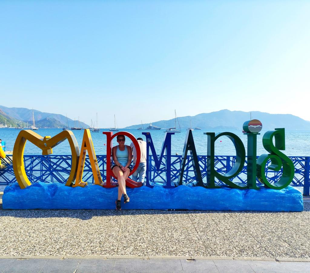 InTravel - Road trip Turkissa osa 5: Efesos, Izmir ja paluu Eurooppaan Marmaris-kyltti | Road trip Turkissa | InTravel