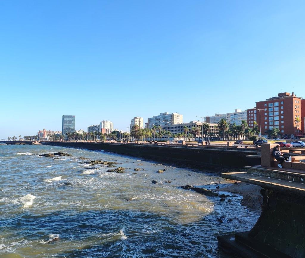 InTravel - Uruguay: Colonia del Sacramento, Montevideo ja Rivera Rantakatu Rambla | Montevideo | Uruguay | InTravel blogi