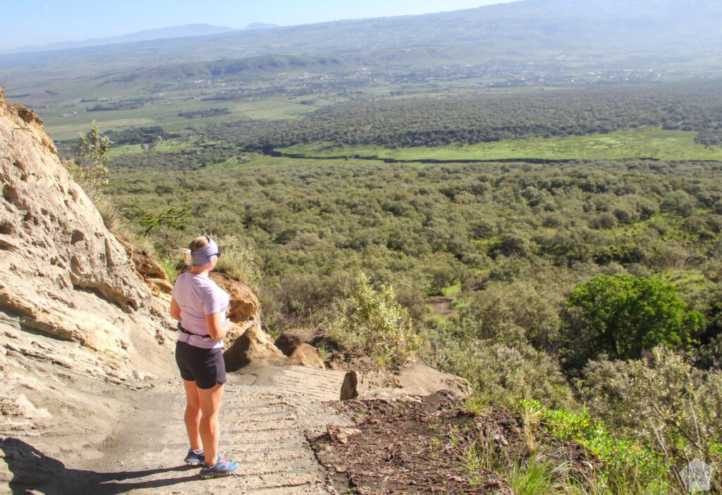Patikoimassa tulivuoren kraaterin reunalle | Mount Longonot National Park | Naivasha, Kenia | InTravel