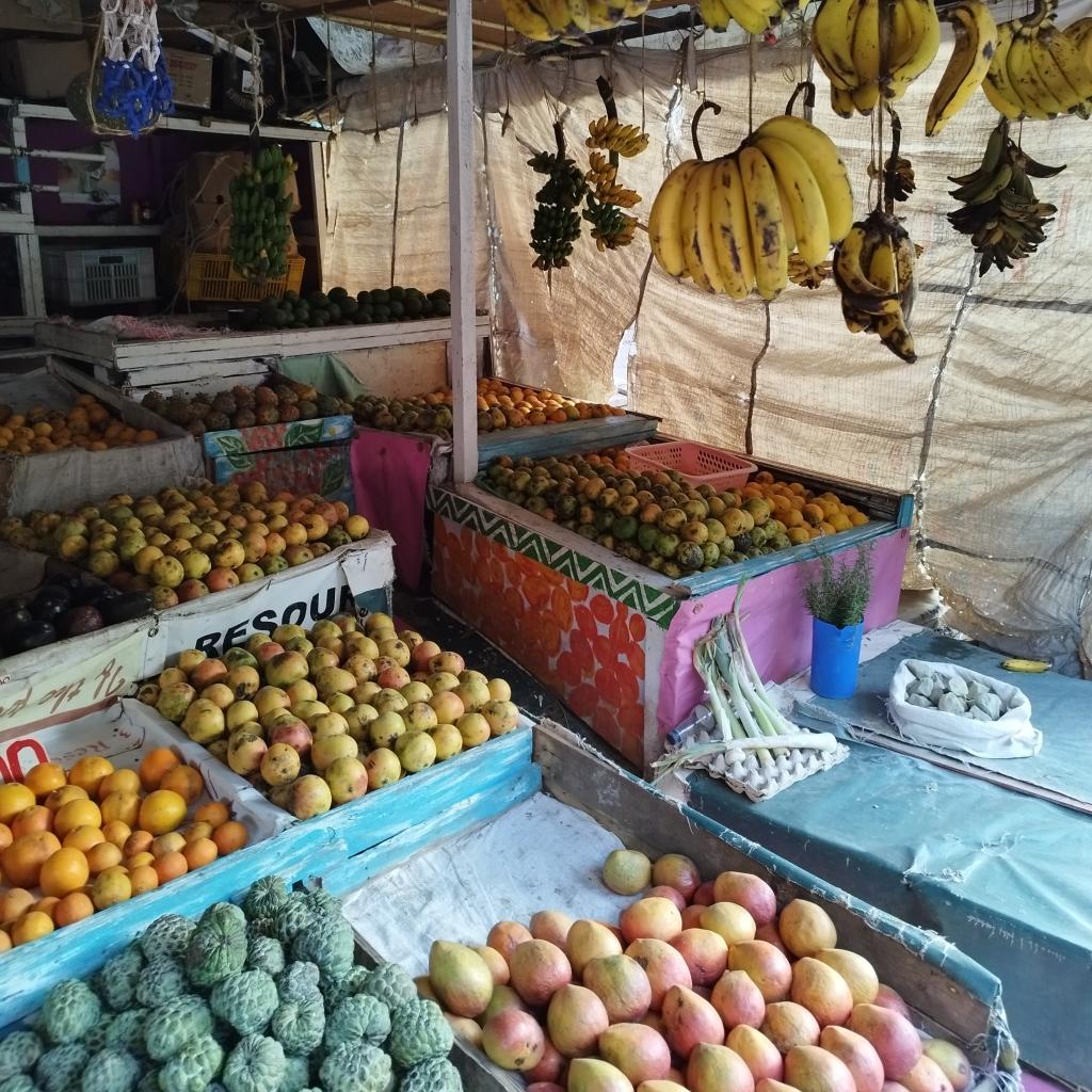 Fruit market in Nairobi, Kenya | Dohan stopoverin kautta Nairobiin | InTravel blogi