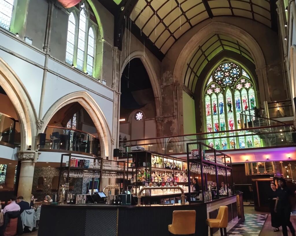 InTravel - Kevätreissu Lontooseen ja Nottinghamiin InTravel - Nottingham England Craft Beer Nomads 2024 06