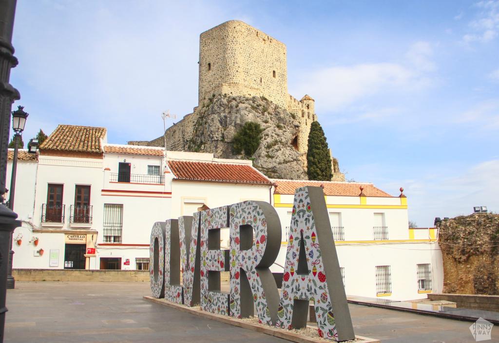 InTravel - Andalusian aarteita: Road trip valkoisissa kaupungeissa ja surffikylissä Olveran linna | Andalusia, Espanja | InTravel