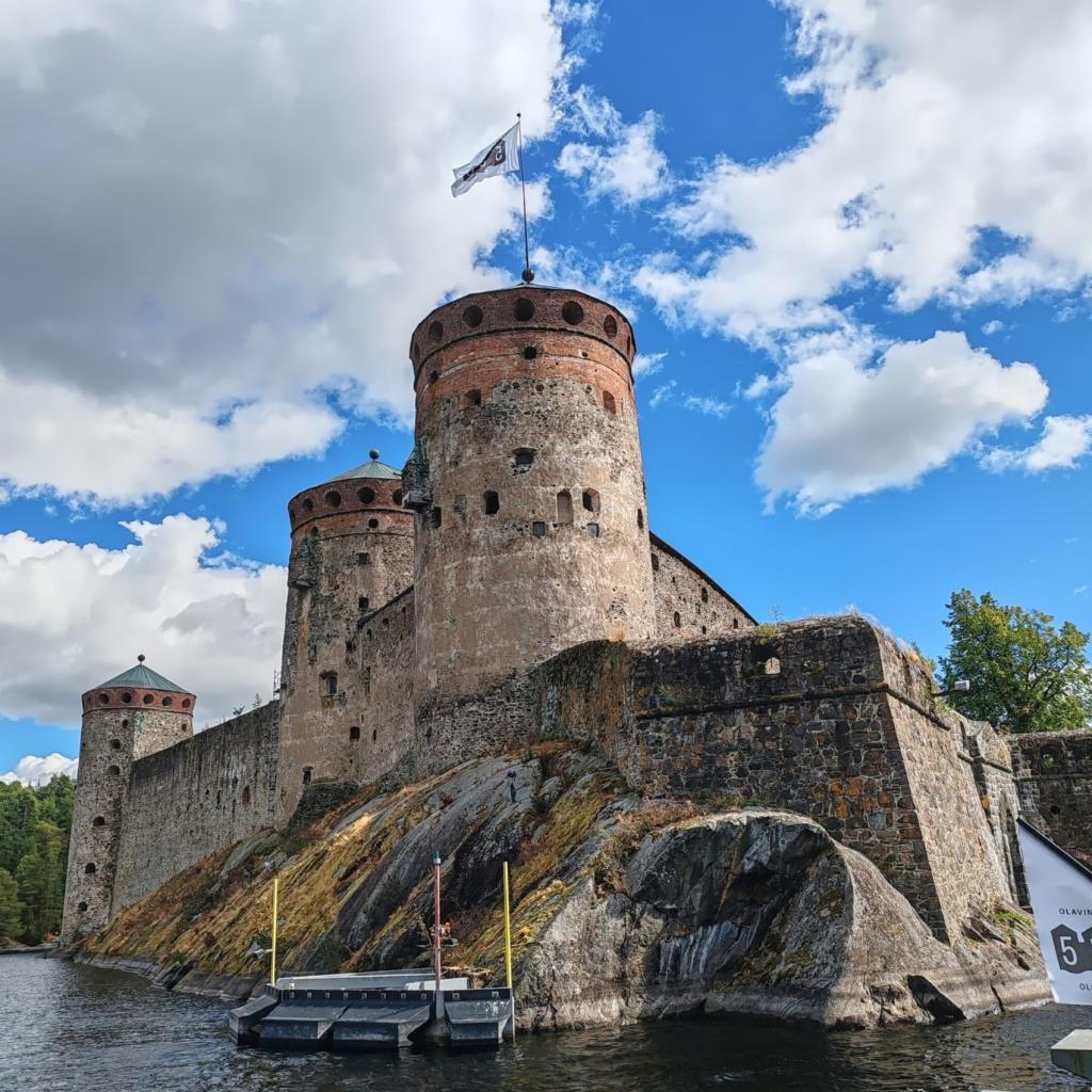 Olavinlinna | Kesäturistina Suomessa ja road trip halki Itä-Euroopan | InTravel
