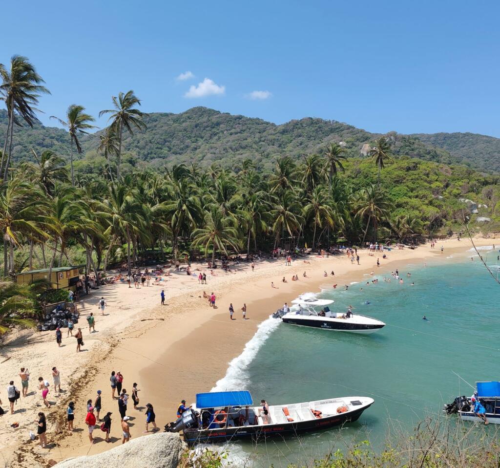 InTravel - Seikkailu Kolumbiassa vei suurkaupungeista rantakohteisiin Cabo San Juan, Tayronan kansallispuisto | Kolumbia | InTravel blogi