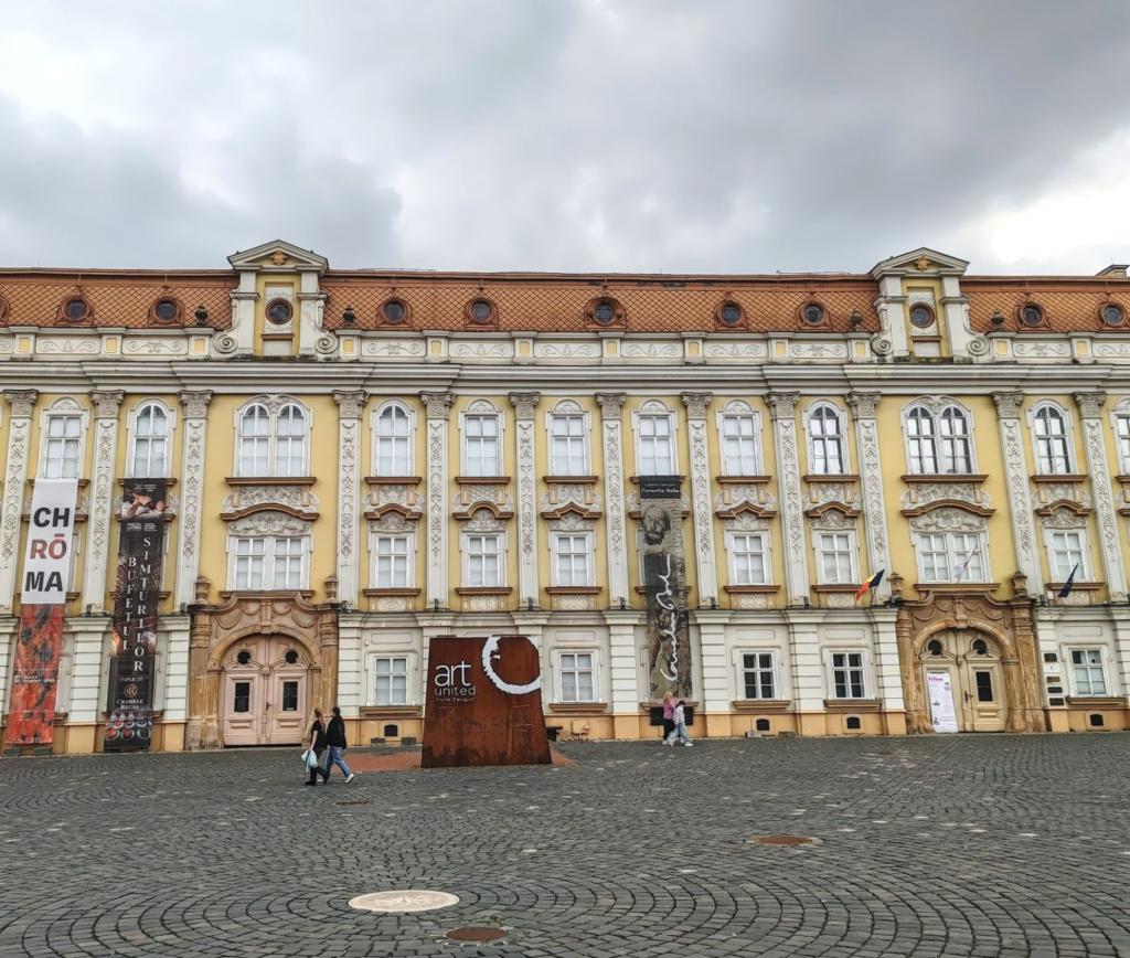 Timișoara | Romania | Syksyinen pakumatka halki Euroopan | InTravel