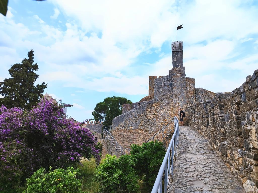 Temppeliritareiden linna Tomarissa | Road trip Portugalissa: Rannikkomaisemia, Tomar ja Coimbra | InTravel
