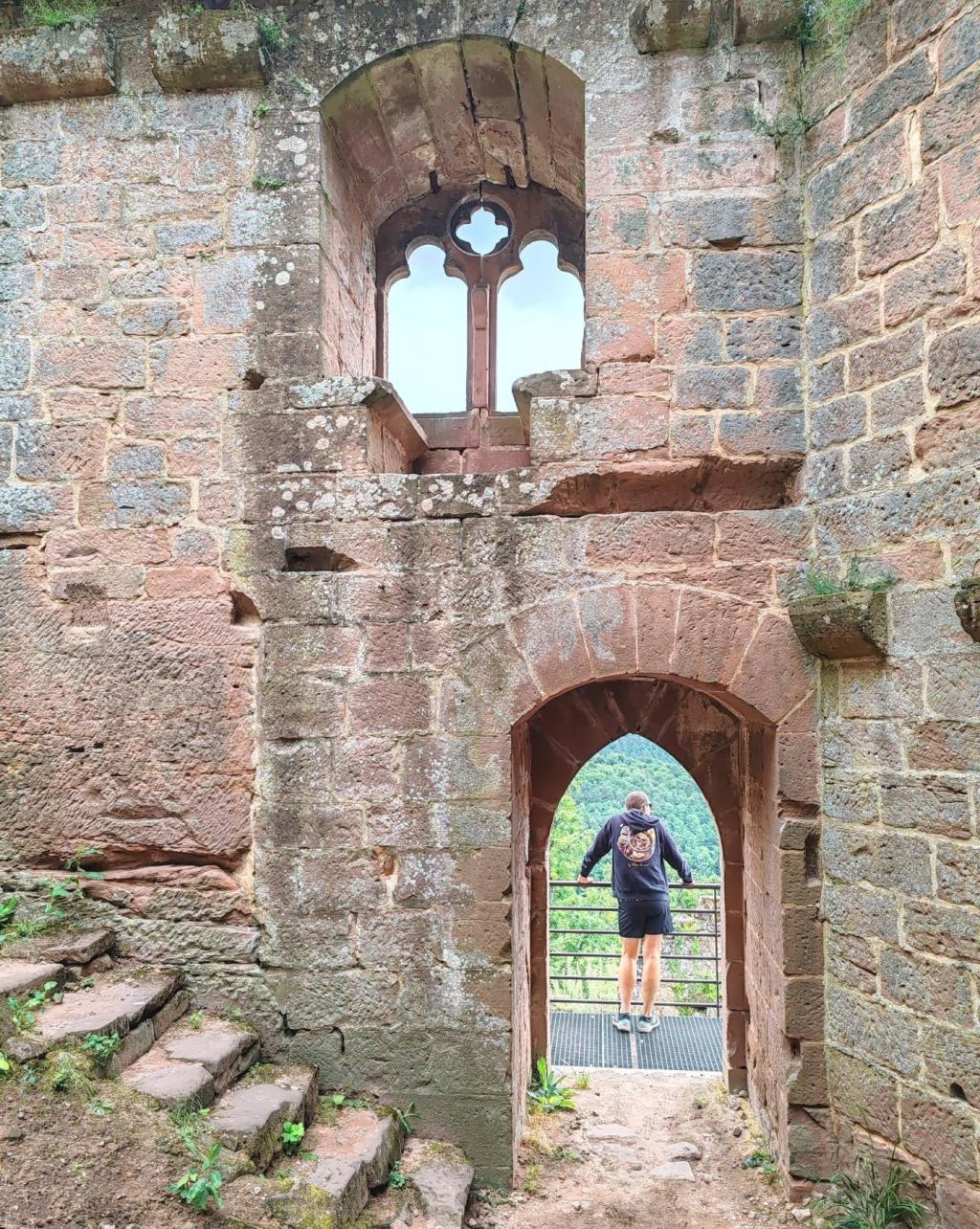 Neu Windstein castle ruin, Vosges du Nord, Alsace | Ranska | Autolla Euroopassa: Ranskasta Suomeen Norjan kautta | InTravel