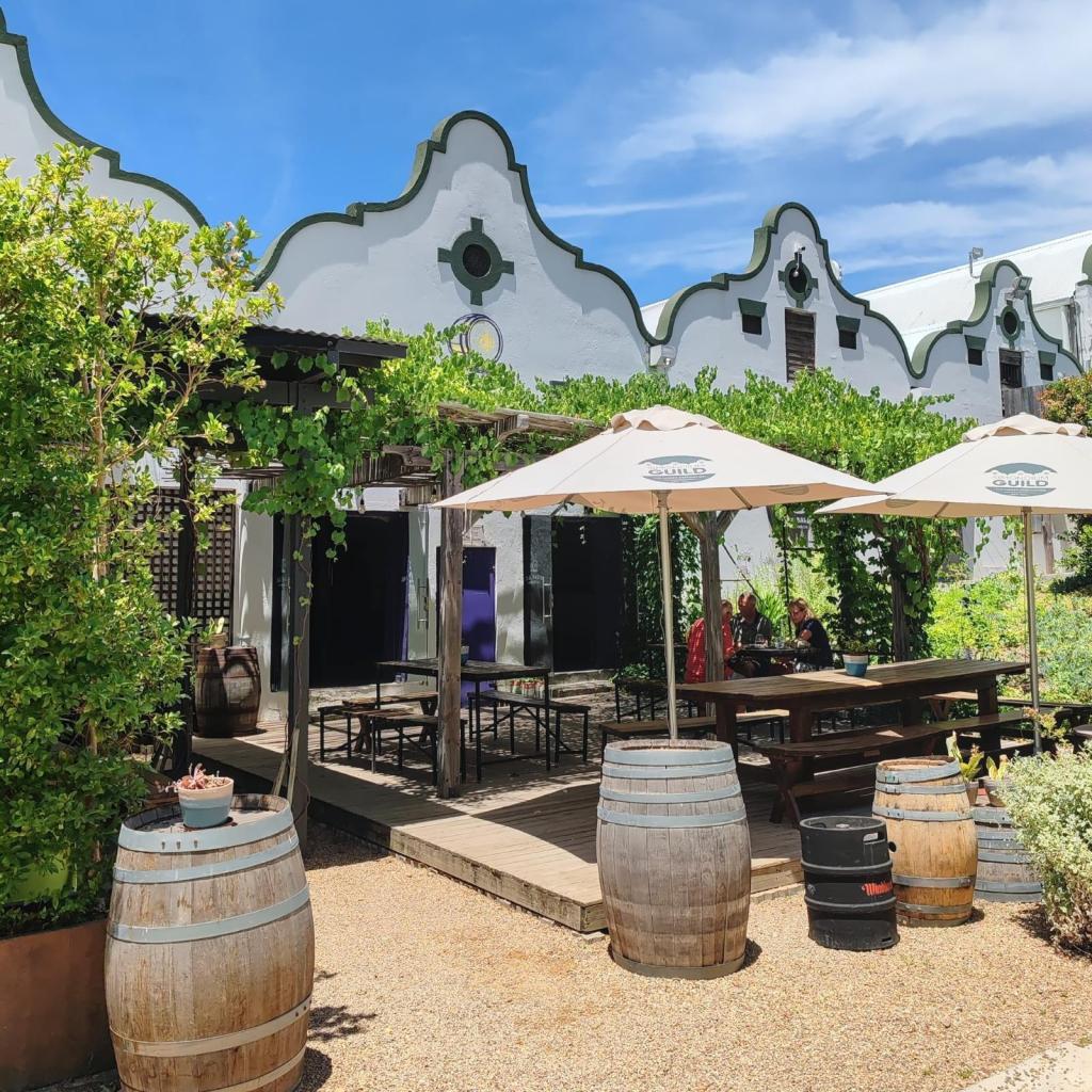 InTravel - Automatkalla Etelä-Afrikassa - rantoja, kansallispuistoja ja maisemateitä Soul Barrel Brewing panimo | Vuokra-autolla Etelä-Afrikassa | InTravel blogi