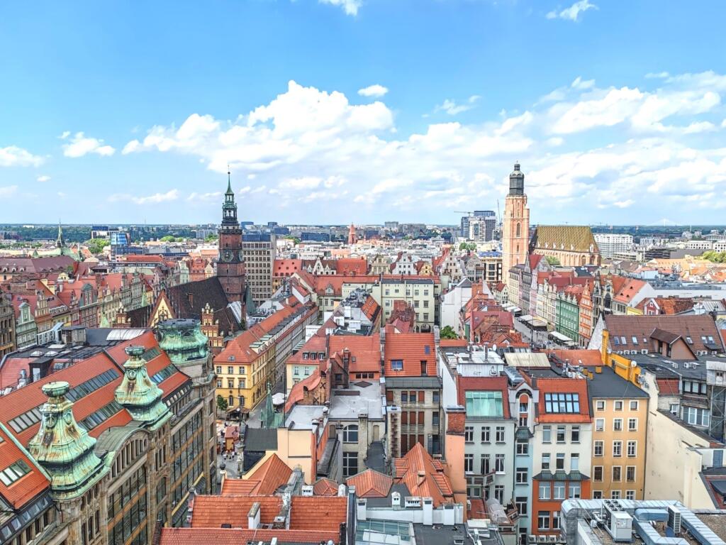 InTravel - Puolan Wrocław on viehättävä ja historiallinen kaupunkikohde Maisema Noitien sillalta | Viehättävä Wrocław, Puola | InTravel